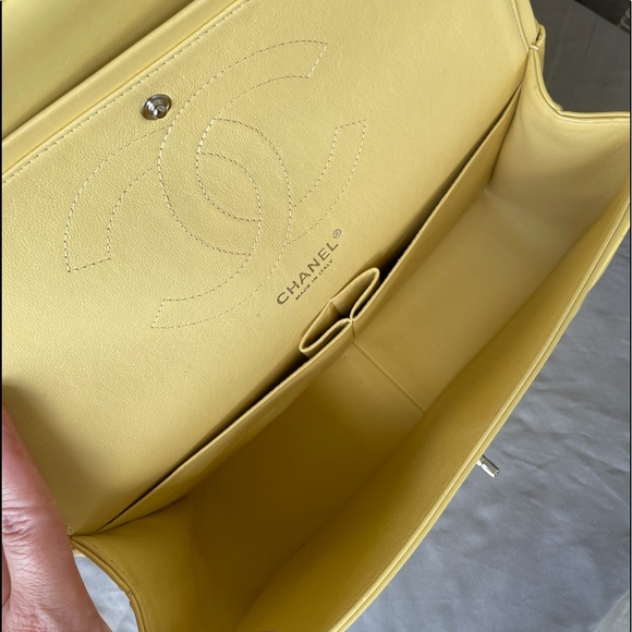 **SOLD** Chanel Classic Double Flap Patent Leather - Picture 8 of 11